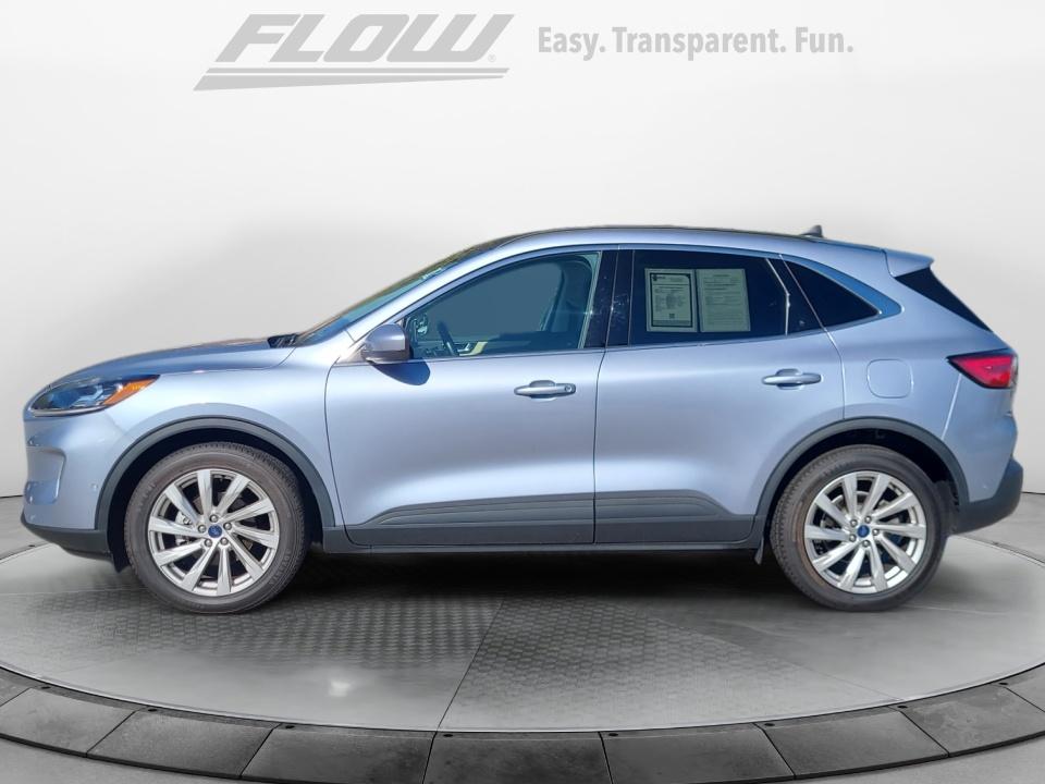 2022 Ford Escape Titanium