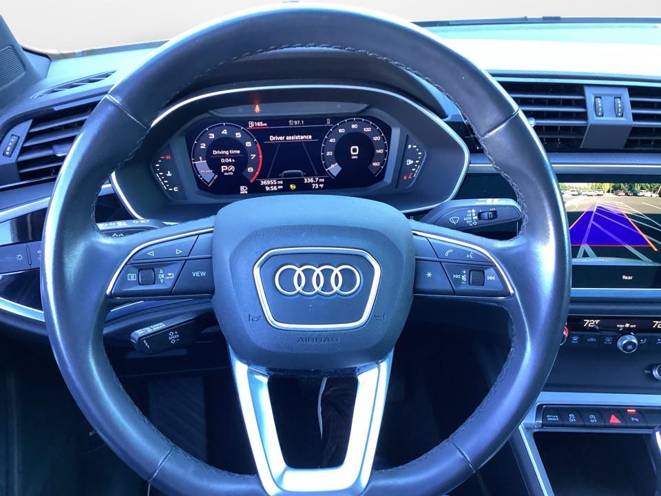2023 Audi Q3 Premium
