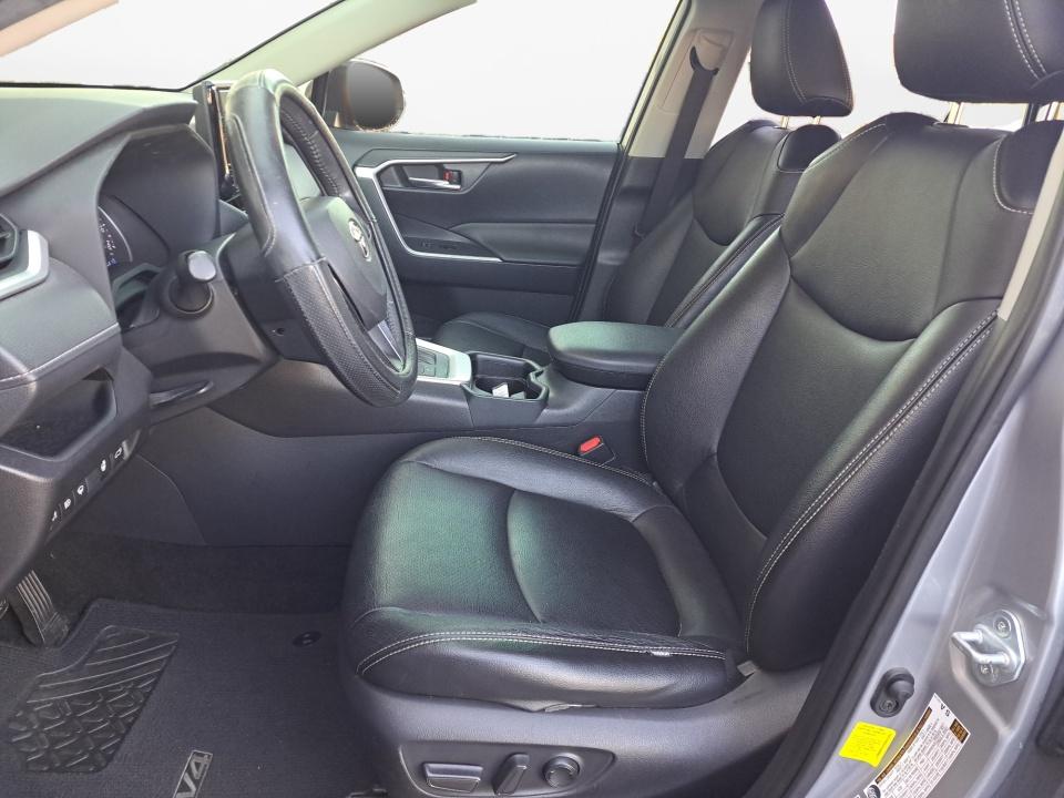 2019 Toyota RAV4 Hybrid Hybrid XLE