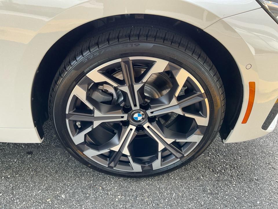 2026 BMW 230i 230i xDrive