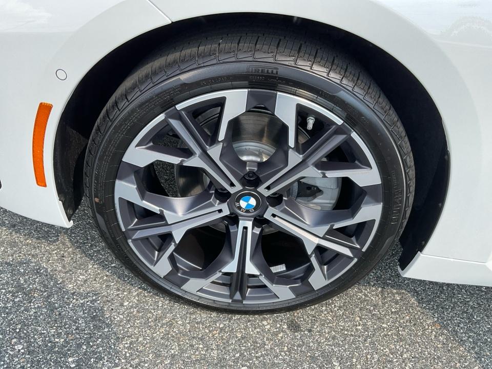 2026 BMW 230i 230i xDrive