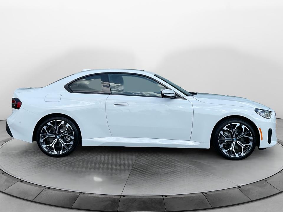 2026 BMW 230i 230i xDrive