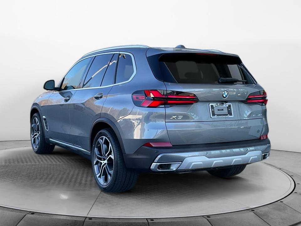 2026 BMW X5 sDrive40i