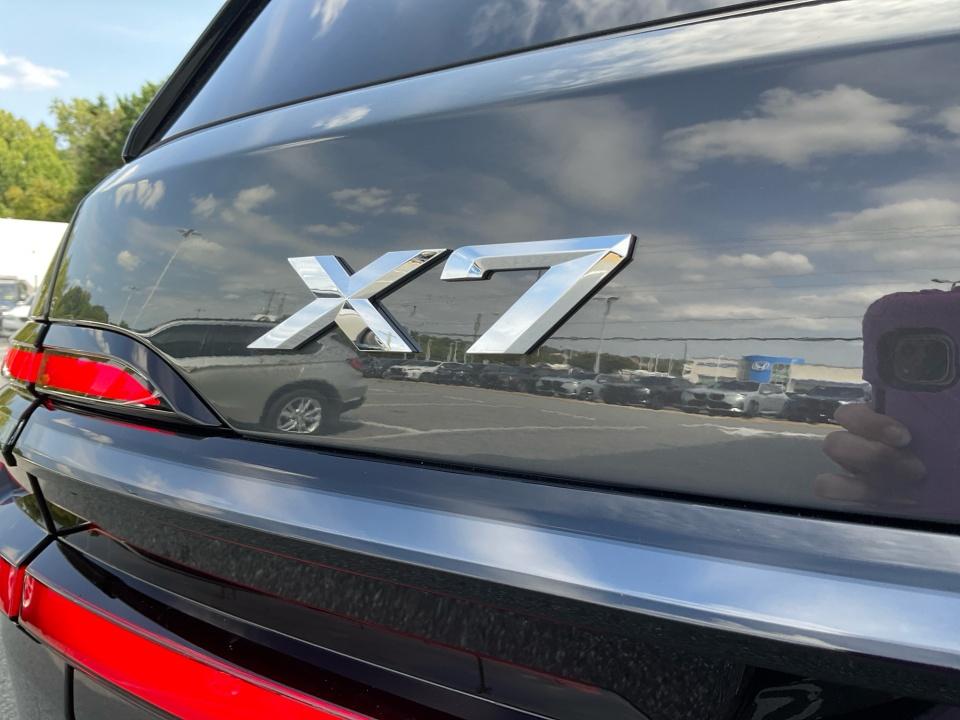 2027 BMW X7 xDrive40i
