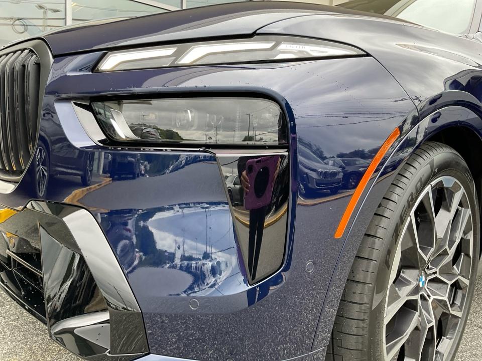 2027 BMW X7 xDrive40i
