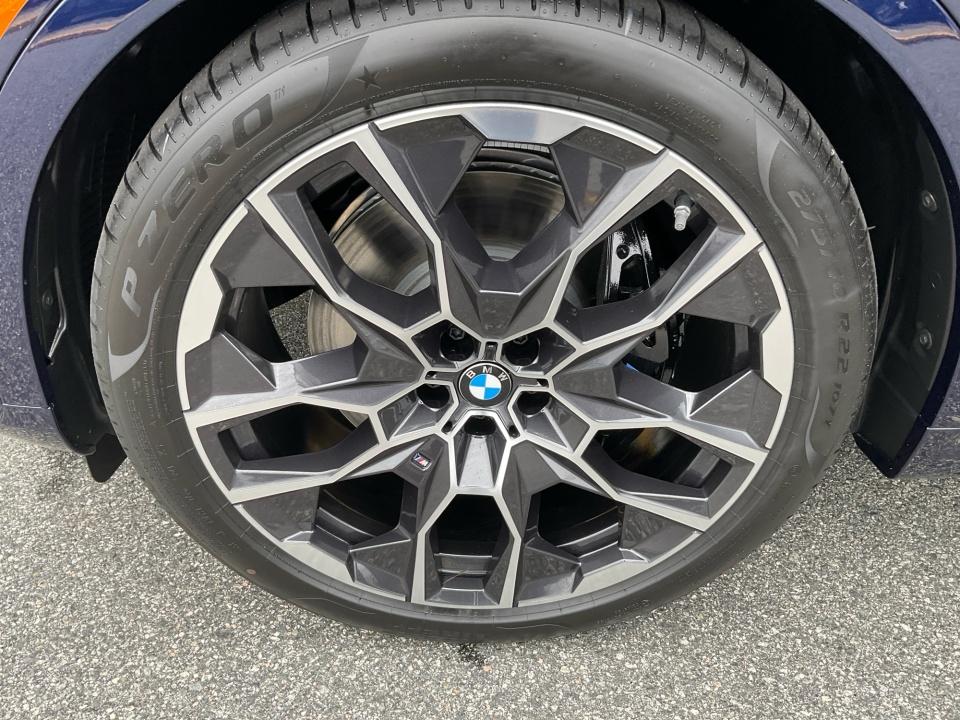 2027 BMW X7 xDrive40i