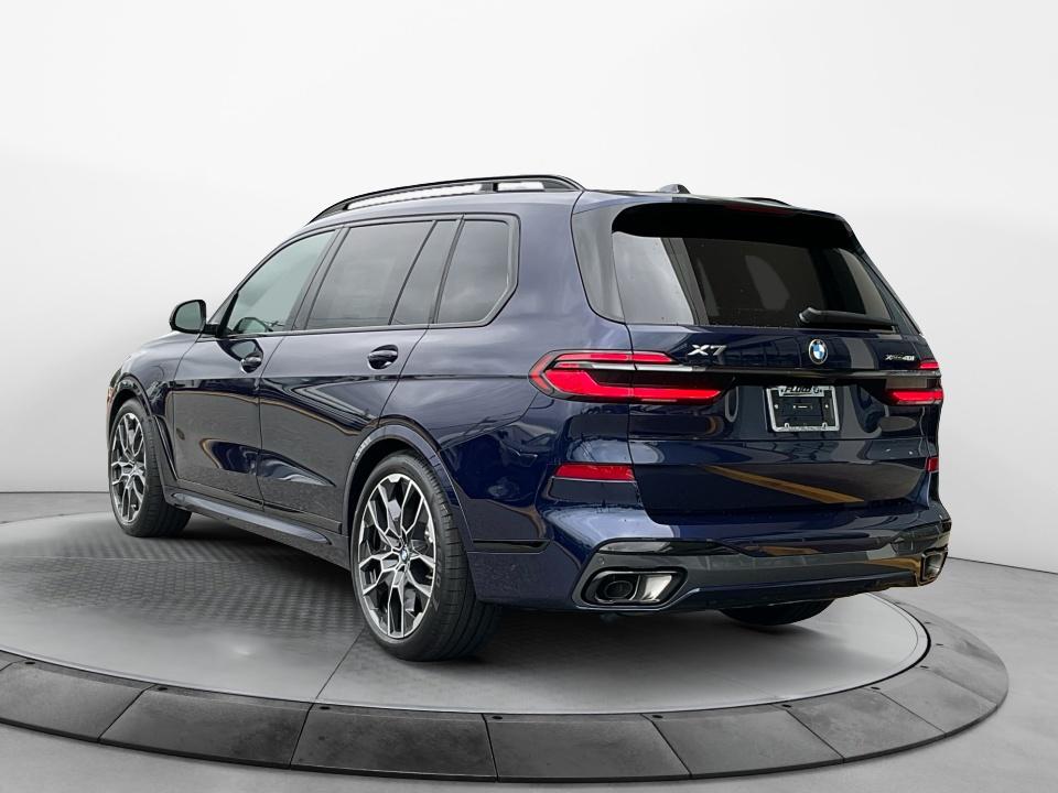 2027 BMW X7 xDrive40i
