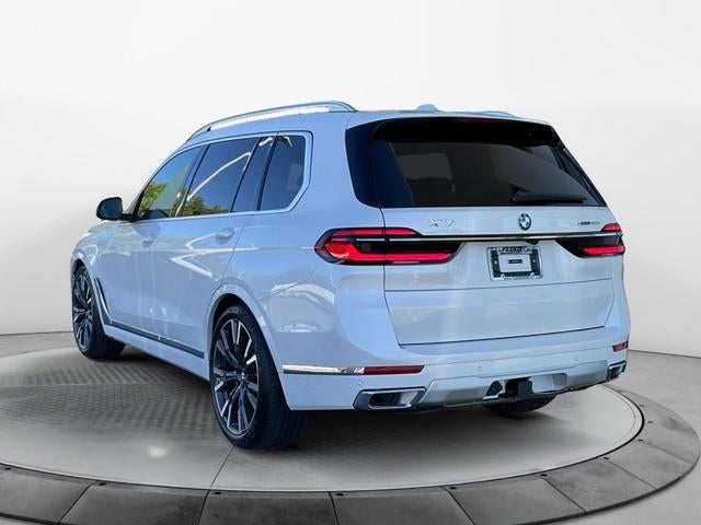 2027 BMW X7 xDrive40i