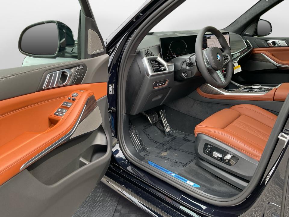 2027 BMW X7 xDrive40i