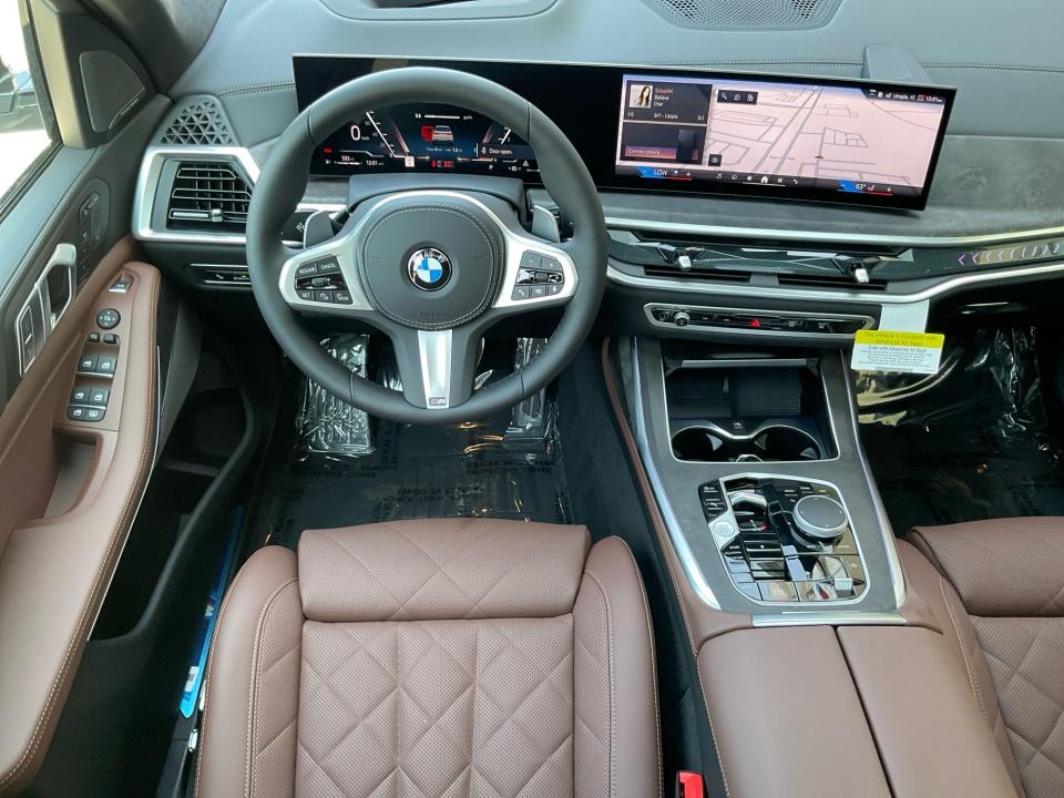 2027 BMW X7 xDrive40i