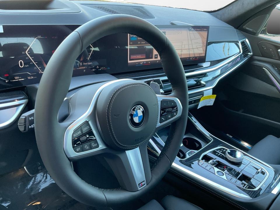 2027 BMW X7 xDrive40i