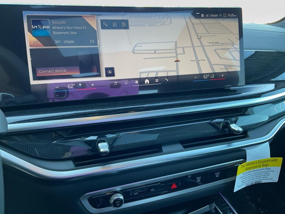 2027 BMW X7 xDrive40i
