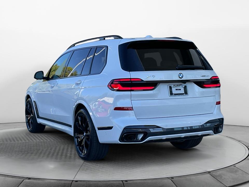 2027 BMW X7 xDrive40i