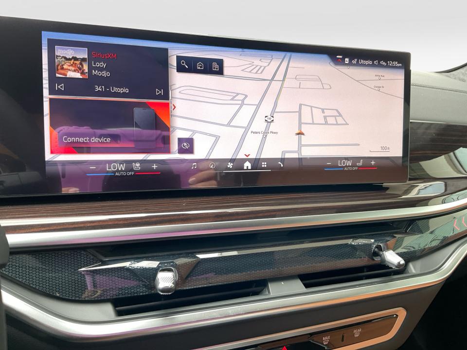 2027 BMW X7 xDrive40i