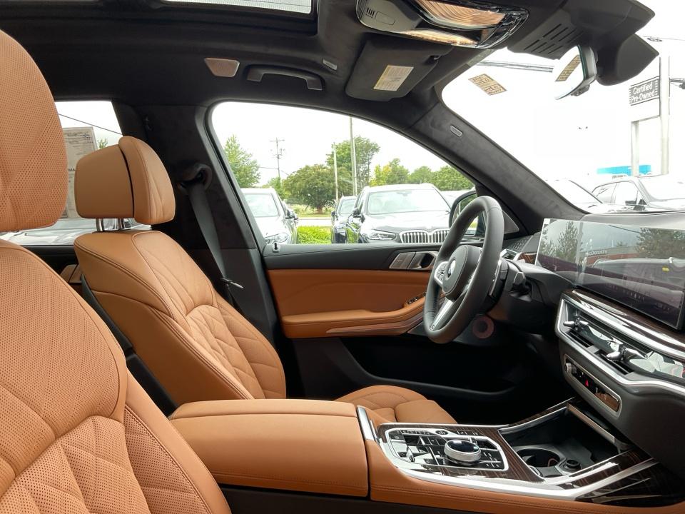 2027 BMW X7 xDrive40i