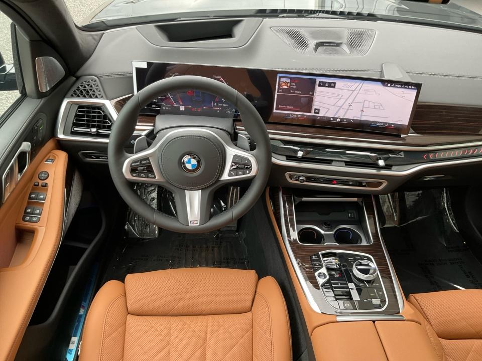 2027 BMW X7 xDrive40i