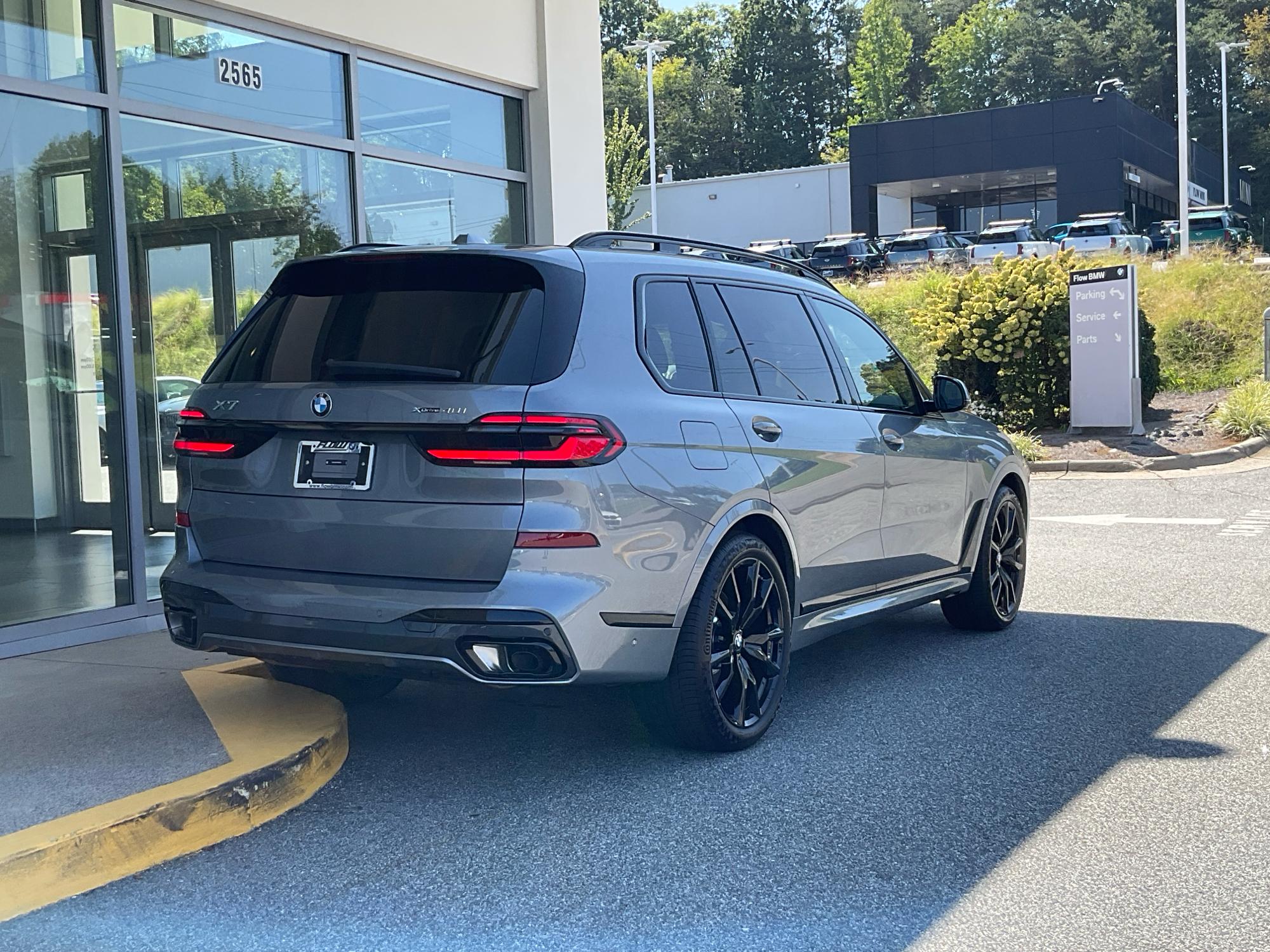 2027 BMW X7 xDrive40i