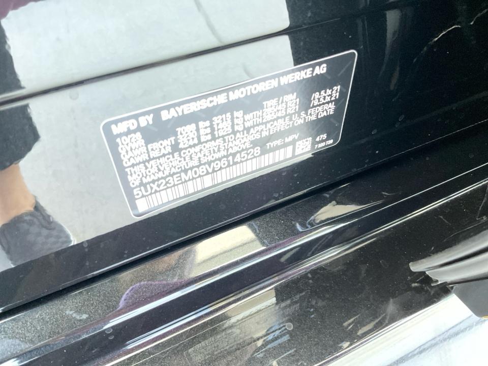 2027 BMW X7 xDrive40i