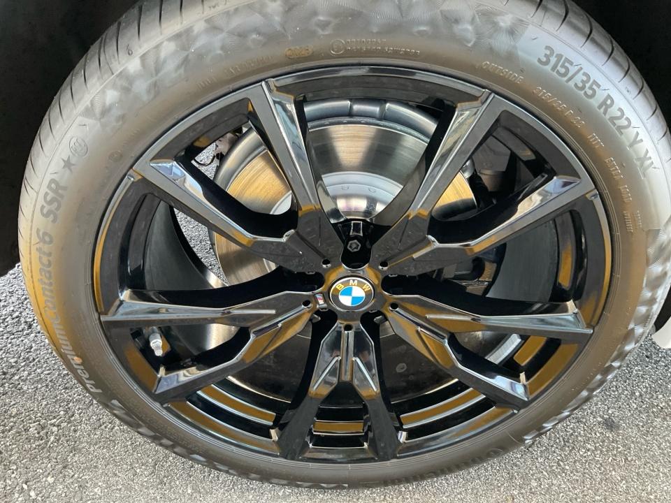2027 BMW X7 xDrive40i