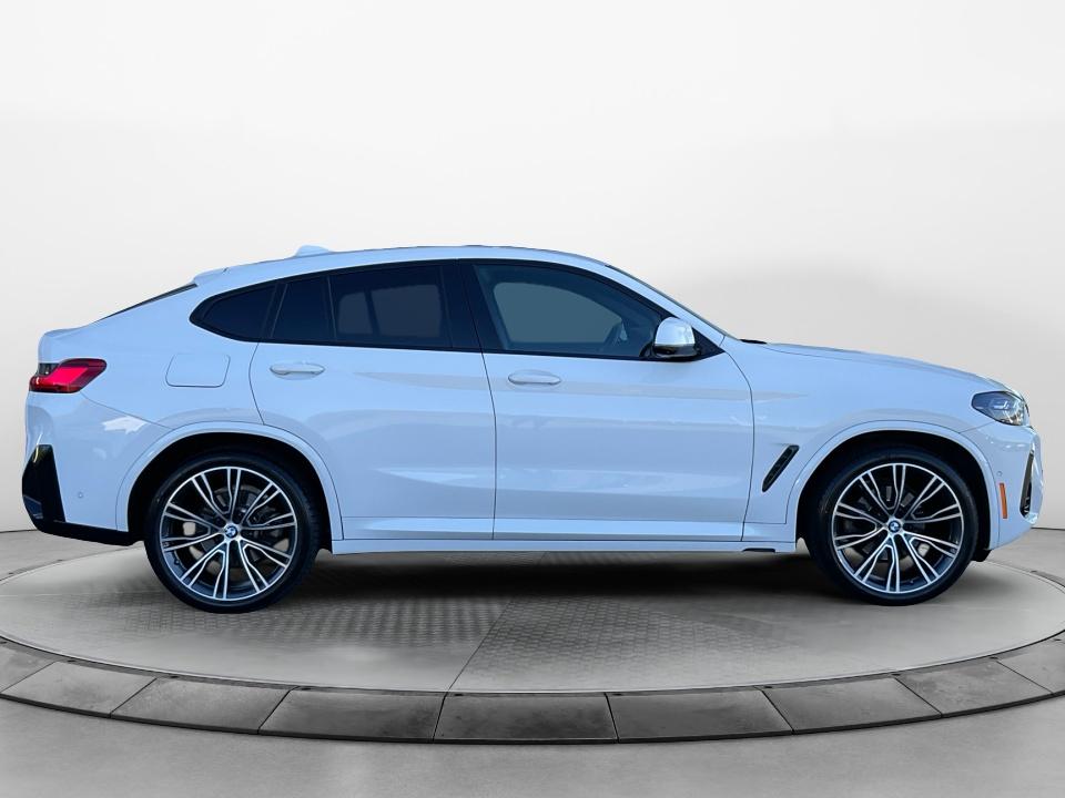 2025 BMW X4 xDrive xDrive30i