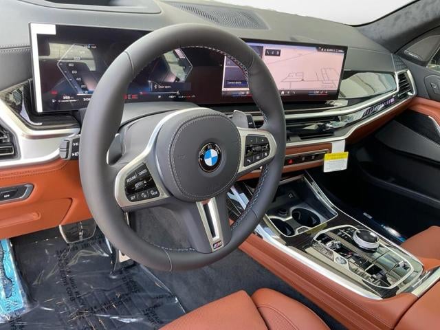 2027 BMW X7 M60i
