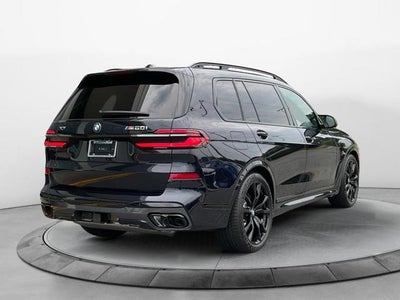 2027 BMW X7 M60i