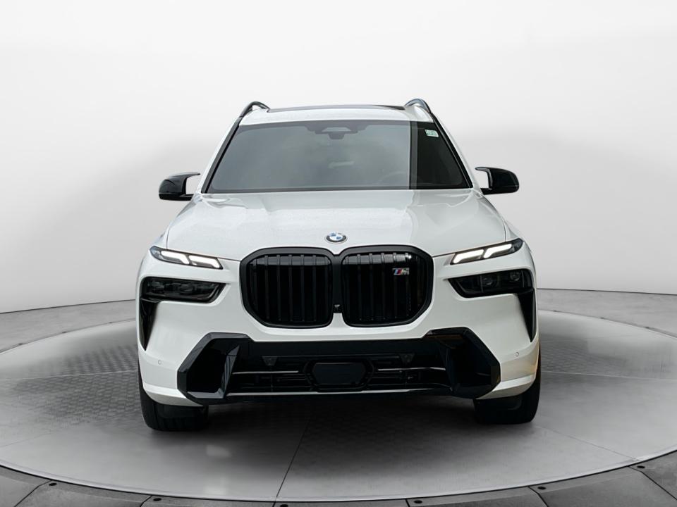 2027 BMW X7 M60i