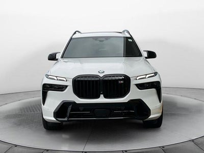 2027 BMW X7 M60i