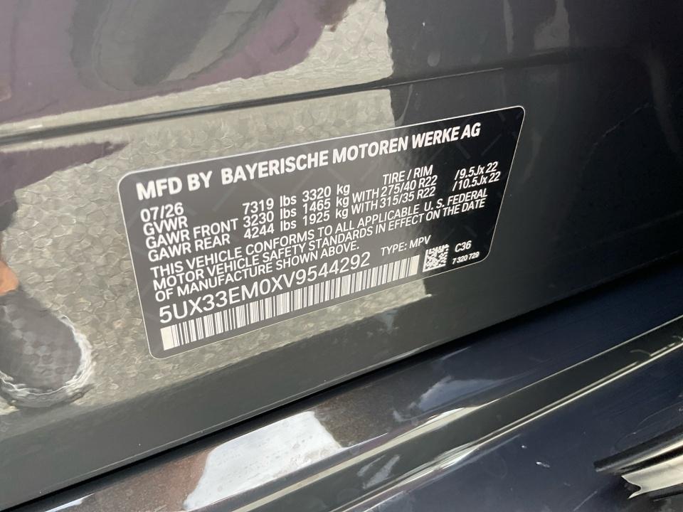 2027 BMW X7 M60i