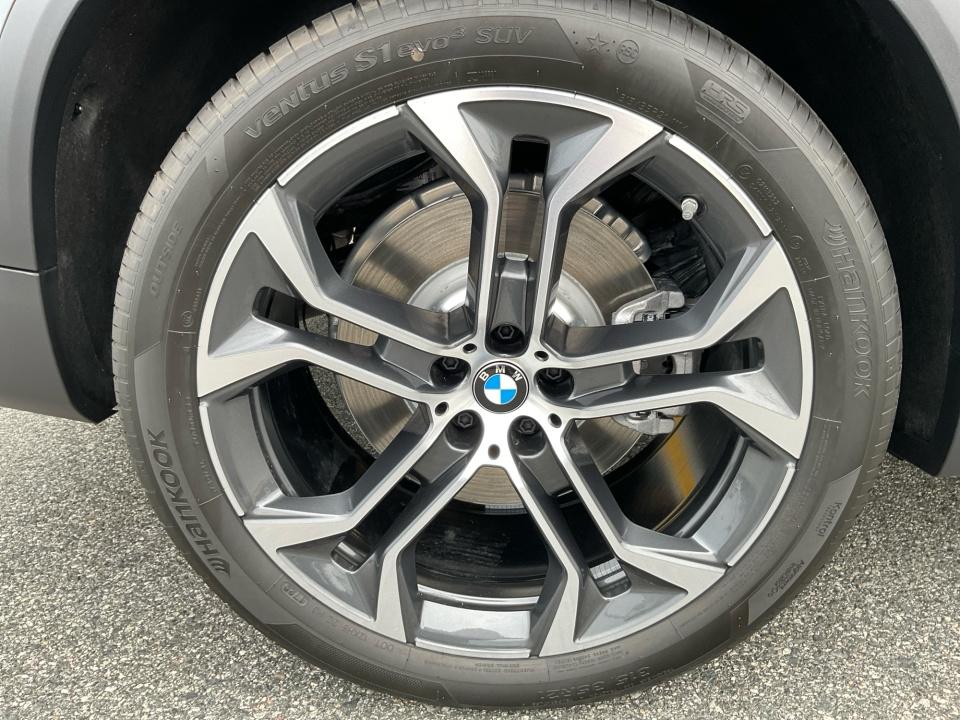 2026 BMW X5 PHEV xDrive50e