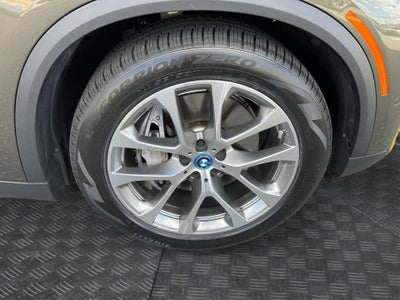 2025 BMW X5 xDrive50e