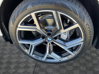 2027 BMW X5 40 xDrive