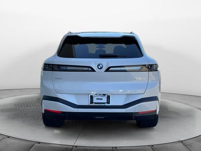 2027 BMW X5 40 xDrive