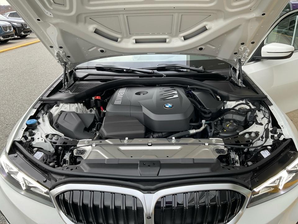 2026 BMW 330i 330i