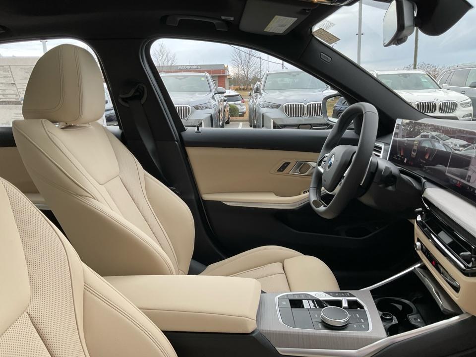 2026 BMW 330i 330i