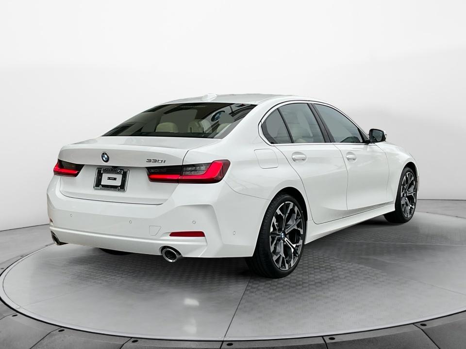 2026 BMW 330i 330i