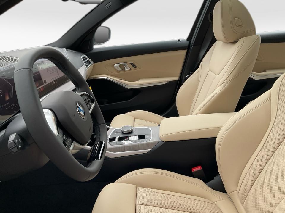 2026 BMW 330i 330i