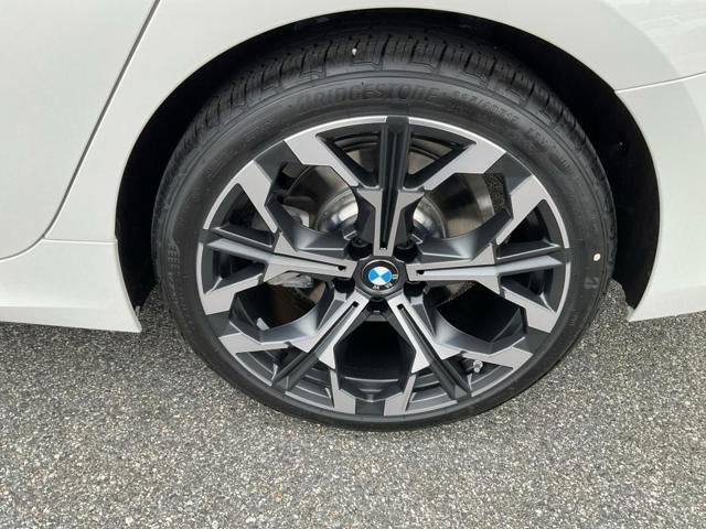 2026 BMW 330i 330i
