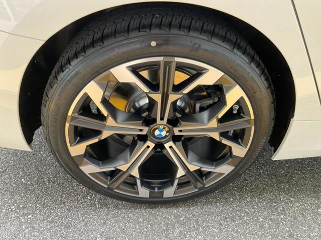 2026 BMW 330i 330i