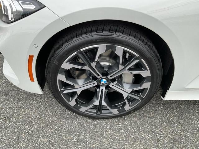 2026 BMW 330i 330i