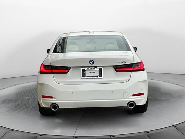 2026 BMW 330i 330i