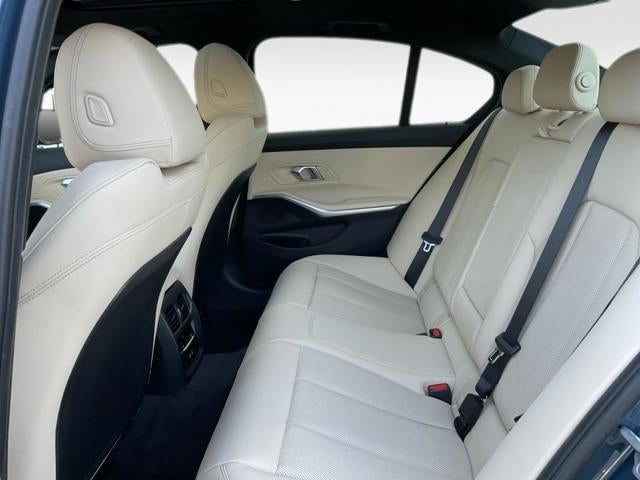 2026 BMW 330i 330i