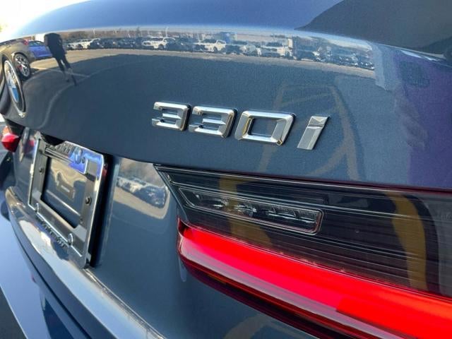 2026 BMW 330i 330i