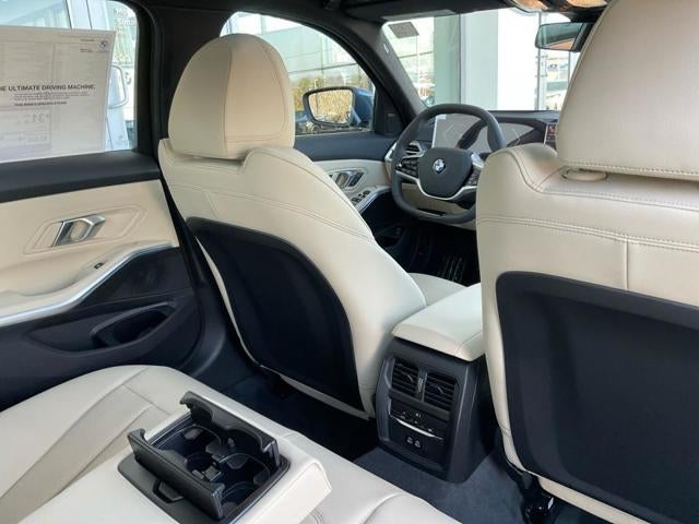 2026 BMW 330i 330i