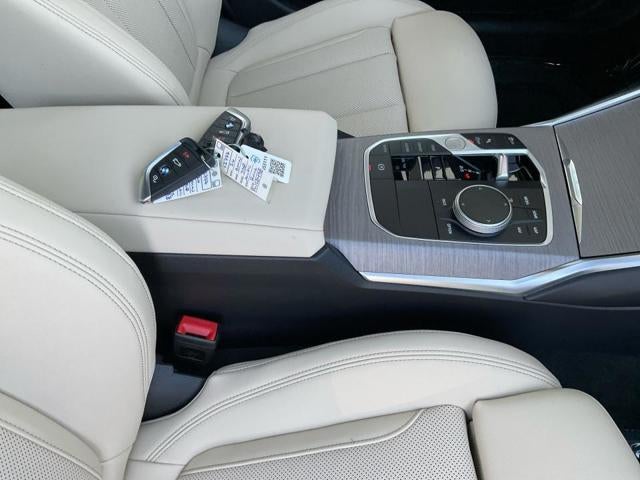 2026 BMW 330i 330i