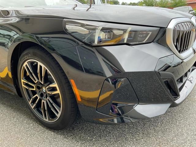2027 BMW 530i 530i xDrive