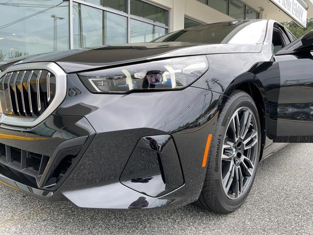 2027 BMW 530i 530i xDrive