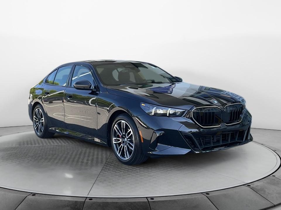 2027 BMW 530i 530i xDrive