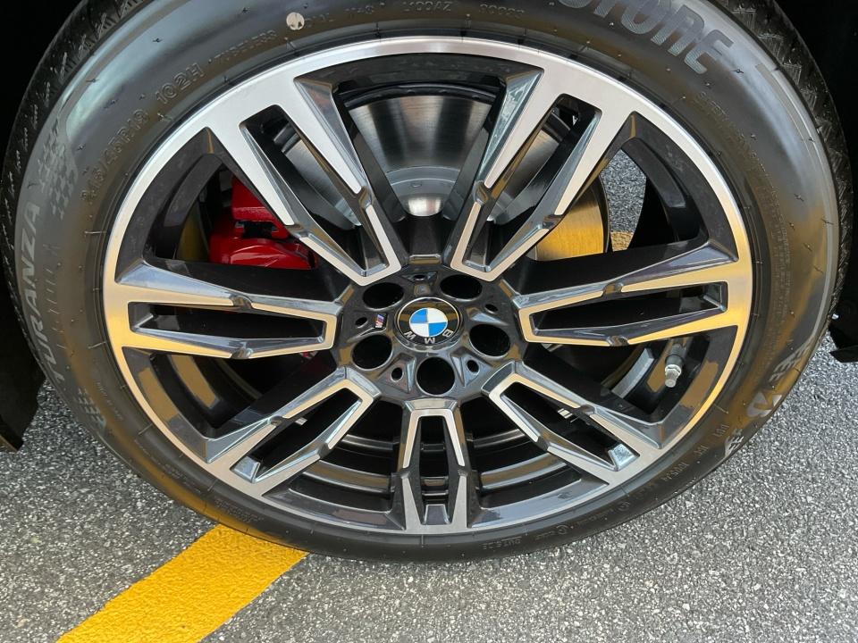2027 BMW 530i 530i xDrive