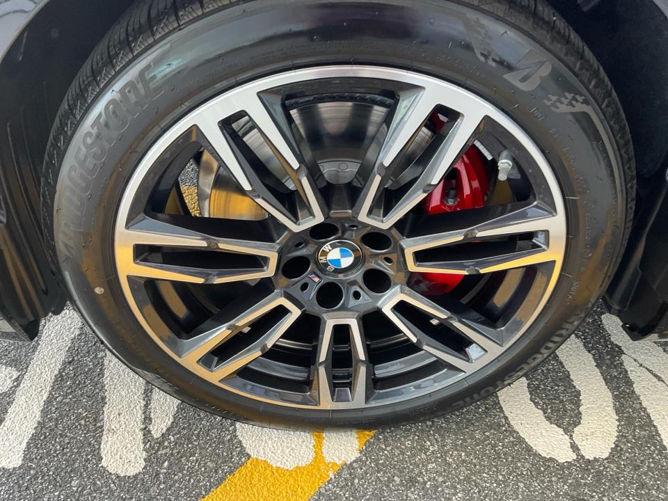 2027 BMW 530i 530i xDrive